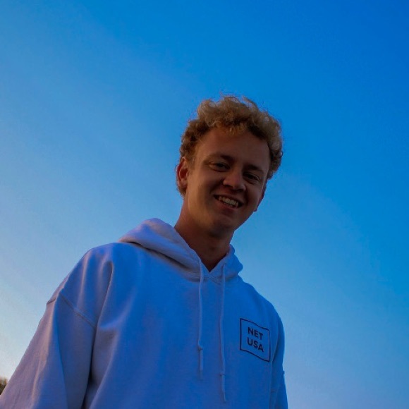 Meet your Posher, James - Picture 1 of 1